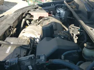 ✅ 2006 Toyota RAV4 • VIN: JTMBD33V665046580 • Lot: 43604090. Wystawiony na IAAI z przebiegiem 172 443 mil. Bezpłatny archiwum sprzedaży aukcyjnych z USA i szczegółowy raport historii pojazdu na DreamBid. Zdjęcie 19.