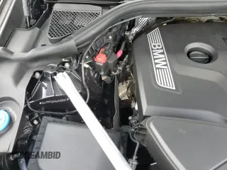 ✅ 2019 BMW X3 sDrive30i • VIN: 5UXTR7C51KLF25560 • Lot: 92508325. Listed on Copart with 81,660 mi. Free auction sales archive from the USA and detailed vehicle history report at DreamBid. Image 14.