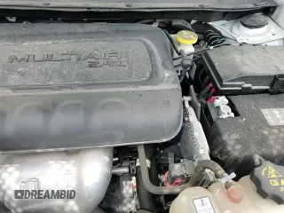 ✅ 2021 Jeep Cherokee Latitude Plus • VIN: 1C4PJMLB1MD238471 • Lot: 63796135. Wystawiony na Copart z przebiegiem 82 859 mil. Bezpłatny archiwum sprzedaży aukcyjnych z USA i szczegółowy raport historii pojazdu na DreamBid. Zdjęcie 14.