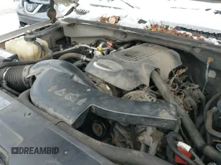 ✅ 2005 Chevrolet Suburban LT • VIN: 3GNFK16Z75G159642 • Лот: 41541211. Опубликован ранее на IAAI с пробегом 184 752 миль. Бесплатный доступ к архиву аукционных продаж из США и подробный отчёт об истории автомобиля на DreamBid. Изображение 13.