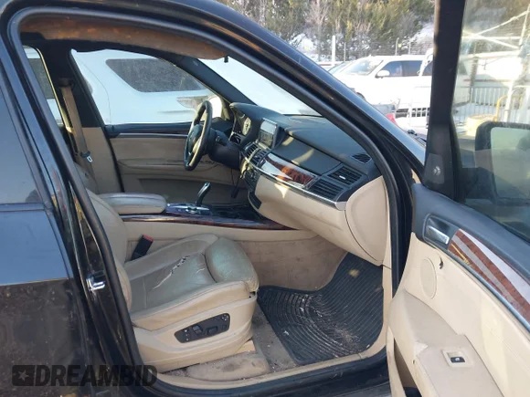 ✅ 2007 BMW X5 4.8i • VIN: 5UXFE83597LZ46185 • Лот: 44224324. Опубліковано раніше на IAAI з пробігом 196 846 миль. Безкоштовний доступ до архіву аукціонних продажів зі США та докладний звіт про історію автомобіля на DreamBid. Зображення 5.