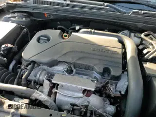 2019 Chevrolet Malibu LS z VIN 1G1ZB5ST2KF140002, wystawiony jako Copart lot #85651785 z przebiegiem 85 861 mil mil oraz Szkoda całkowita • Salvage title. Historia ofert i sprzedaży dostępna na DreamBid. Obrazek 15.