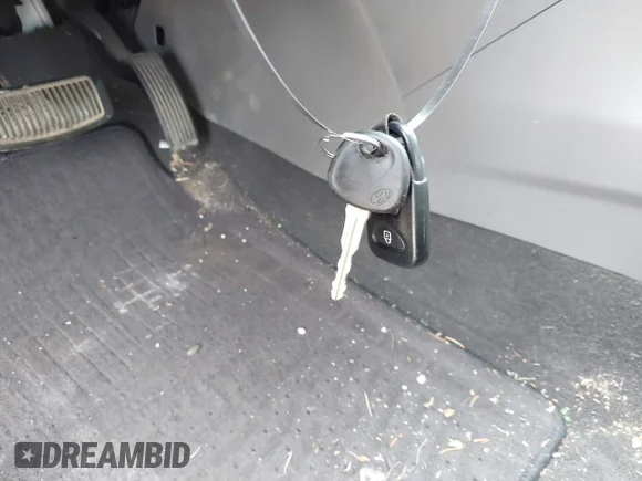 ✅ 2009 Hyundai Sonata Limited • VIN: 5NPEU46C39H571131 • Лот: 45574933. Опубліковано раніше на IAAI з пробігом 135 308 миль. Безкоштовний доступ до архіву аукціонних продажів зі США та докладний звіт про історію автомобіля на DreamBid. Зображення 11.
