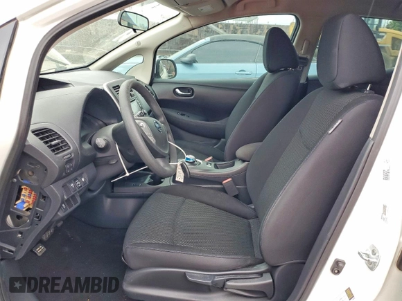 ✅ 2017 Nissan LEAF SV • VIN: 1N4BZ0CP4HC306982 • Lot: 98600965. Wystawiony na Copart z przebiegiem 39 364 mil. Bezpłatny archiwum sprzedaży aukcyjnych z USA i szczegółowy raport historii pojazdu na DreamBid. Zdjęcie 7.