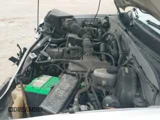 ✅ 2004 Toyota Tacoma • VIN: 5TENL42N24Z352936 • Lot: 42857125. Listed on IAAI with 328,134 mi. Free auction sales archive from the USA and detailed vehicle history report at DreamBid. Image 18.