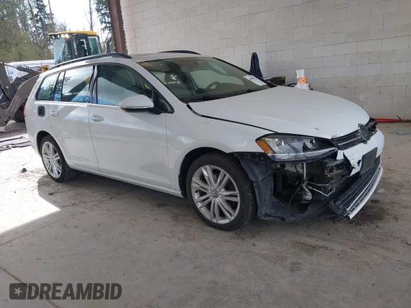 ✅ 2015 Volkswagen Golf S • VIN: 3VWCA7AU7FM513155 • Lot: 44886738. Wystawiony na IAAI z przebiegiem 158 482 mil. Bezpłatny archiwum sprzedaży aukcyjnych z USA i szczegółowy raport historii pojazdu na DreamBid. Zdjęcie 1.