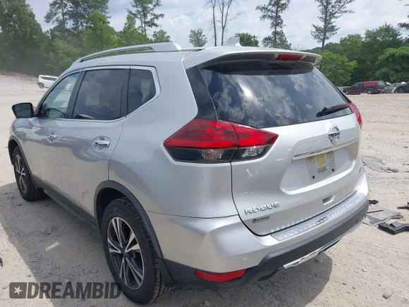 ✅ 2019 Nissan Rogue SV • VIN: JN8AT2MV8KW380772 • Lot: 45096271. Wystawiony na IAAI z przebiegiem 27 457 mil. Bezpłatny archiwum sprzedaży aukcyjnych z USA i szczegółowy raport historii pojazdu na DreamBid. Zdjęcie 3.