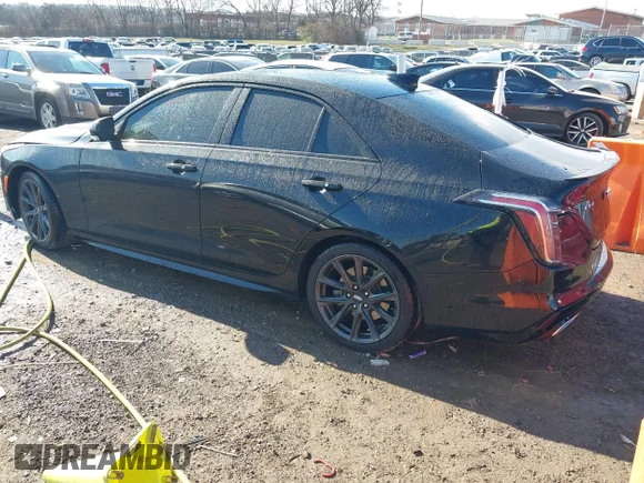 ✅ 2023 Cadillac CT4 Sport • VIN: 1G6DC5RK9P0108365 • Лот: 44187522. Опубліковано раніше на IAAI з пробігом 36 242 миль. Безкоштовний доступ до архіву аукціонних продажів зі США та докладний звіт про історію автомобіля на DreamBid. Зображення 3.