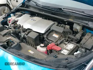 ✅ 2017 Toyota Prius Plus • VIN: JTDKARFP2H3052044 • Lot: 43176555. Listed on IAAI with 82,669 mi. Free auction sales archive from the USA and detailed vehicle history report at DreamBid. Image 19.