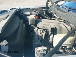 ✅ 2015 Chevrolet Silverado 2500HD LT • VIN: 1GC2KVEG8FZ101104 • Lot: 42563927. Wystawiony na IAAI z przebiegiem 60 419 mil. Bezpłatny archiwum sprzedaży aukcyjnych z USA i szczegółowy raport historii pojazdu na DreamBid. Zdjęcie 21.