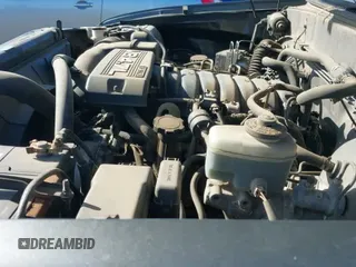 ✅ 2006 Toyota Tundra SR5 • VIN: 5TBDT44156S537352 • Lot: 43551641. Listed on IAAI with 257,666 mi. Free auction sales archive from the USA and detailed vehicle history report at DreamBid. Image 19.