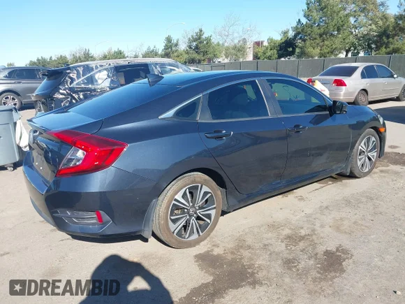 ✅ 2018 Honda Civic EX-T • VIN: JHMFC1F36JX039966 • Lot: 44126017. Wystawiony na IAAI z przebiegiem 87 014 mil. Bezpłatny archiwum sprzedaży aukcyjnych z USA i szczegółowy raport historii pojazdu na DreamBid. Zdjęcie 4.