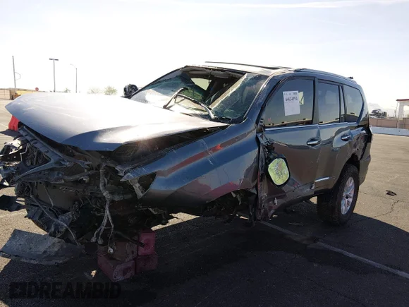 ✅ 2018 Lexus GX 460 Premium • VIN: JTJBM7FX6J5186669 • Lot: 44634994. Wystawiony na IAAI z przebiegiem 78 448 mil. Bezpłatny archiwum sprzedaży aukcyjnych z USA i szczegółowy raport historii pojazdu na DreamBid. Zdjęcie 2.