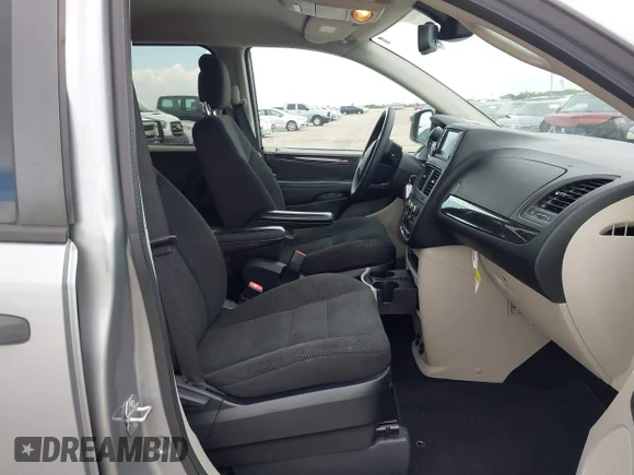 ✅ 2020 Dodge Grand Caravan SE Plus • VIN: 2C4RDGBG0LR186227 • Lot: 45291242. Wystawiony na IAAI z przebiegiem 76 182 mil. Bezpłatny archiwum sprzedaży aukcyjnych z USA i szczegółowy raport historii pojazdu na DreamBid. Zdjęcie 5.