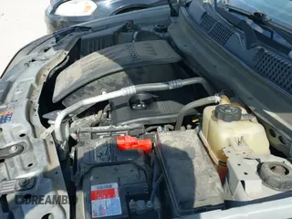 ✅ 2015 Chevrolet Captiva Sport LT • VIN: 3GNAL3EK6FS522826 • Lot: 41753152. Wystawiony na IAAI z przebiegiem 141 451 mil. Bezpłatny archiwum sprzedaży aukcyjnych z USA i szczegółowy raport historii pojazdu na DreamBid. Zdjęcie 12.