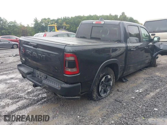 ✅ 2019 Ram 1500 Rebel • VIN: 1C6SRFLT7KN559405 • Lot: 43301827. Wystawiony na IAAI z przebiegiem 62 180 mil. Bezpłatny archiwum sprzedaży aukcyjnych z USA i szczegółowy raport historii pojazdu na DreamBid. Zdjęcie 4.