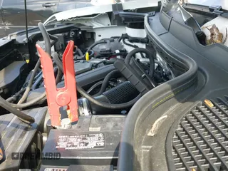 ✅ 2025 Volkswagen Taos S • VIN: 3VV5C7B28SM015576 • Lot: 42351620. Wystawiony na IAAI z przebiegiem 3 712 mil. Bezpłatny archiwum sprzedaży aukcyjnych z USA i szczegółowy raport historii pojazdu na DreamBid. Zdjęcie 19.