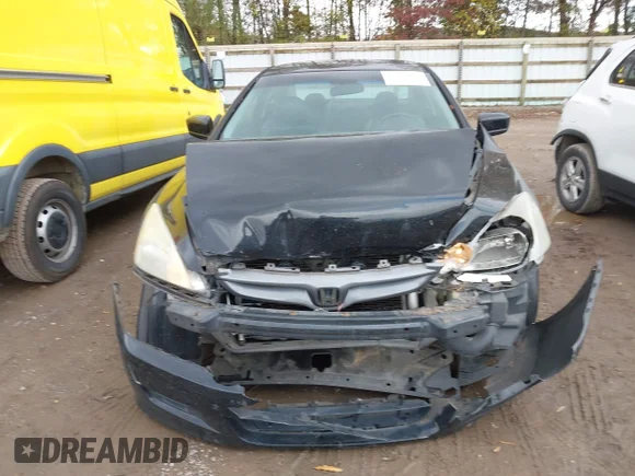 ✅ 2007 Honda Accord EX-L • VIN: 1HGCM72667A015023 • Lot: 43569876. Wystawiony na IAAI z przebiegiem 132 420 mil. Bezpłatny archiwum sprzedaży aukcyjnych z USA i szczegółowy raport historii pojazdu na DreamBid. Zdjęcie 6.