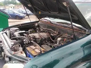 ✅ 2000 Toyota Tundra Limited • VIN: 5TBBT4810YS089882 • Lot: 42460596. Listed on IAAI with 206,287 mi. Free auction sales archive from the USA and detailed vehicle history report at DreamBid. Image 12.