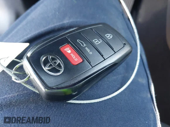 ✅ 2025 Toyota Camry SE • VIN: 4T1DAACK6SU611174 • Lot: 44133107. Wystawiony na IAAI z przebiegiem 4 483 mil. Bezpłatny archiwum sprzedaży aukcyjnych z USA i szczegółowy raport historii pojazdu na DreamBid. Zdjęcie 11.