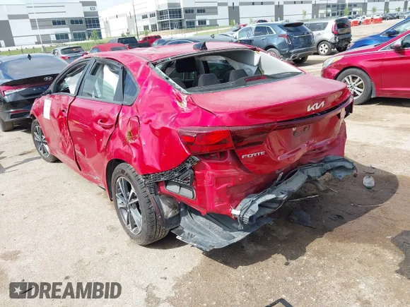 ✅ 2024 Kia Forte LXS • VIN: 3KPF24ADXRE794605 • Lot: 45184646. Listed on IAAI with Not provided. Free auction sales archive from the USA and detailed vehicle history report at DreamBid. Image 3.
