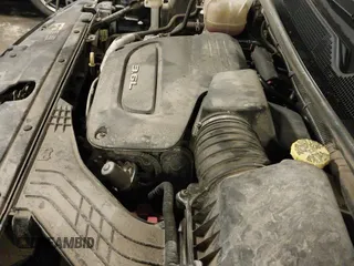 ✅ 2017 Chrysler Pacifica Touring L Plus • VIN: 2C4RC1EGXHR710518 • Lot: 42518769. Wystawiony na IAAI z przebiegiem 187 616 mil. Bezpłatny archiwum sprzedaży aukcyjnych z USA i szczegółowy raport historii pojazdu na DreamBid. Zdjęcie 21.