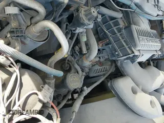 ✅ 2006 Ford F-250 XL • VIN: 1FTNF21506ED21784 • Lot: 41818420. Wystawiony na IAAI z przebiegiem 163 538 mil. Bezpłatny archiwum sprzedaży aukcyjnych z USA i szczegółowy raport historii pojazdu na DreamBid. Zdjęcie 16.