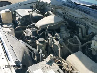 ✅ 2015 Toyota Tacoma • VIN: 5TFTX4CN0FX054938 • Lot: 43117067. Wystawiony na IAAI z przebiegiem 173 793 mil. Bezpłatny archiwum sprzedaży aukcyjnych z USA i szczegółowy raport historii pojazdu na DreamBid. Zdjęcie 18.