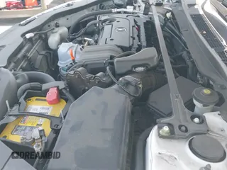 ✅ 2019 Acura TLX w/A-Spec Pkg • VIN: 19UUB1F6XKA002057 • Lot: 42595352. Listed on IAAI with 57,654 mi. Free auction sales archive from the USA and detailed vehicle history report at DreamBid. Image 21.