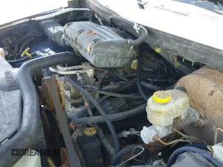 2000 Dodge 1500 with VIN 3B7HC12Z2YG122832, listed as a IAAI auction lot 43090698 with 239,655 mi miles and . Bid and sale history available at DreamBid. Image 12.