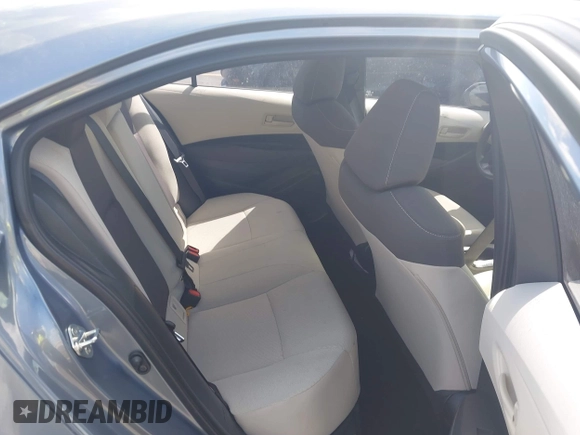 ✅ 2022 Toyota Corolla LE • VIN: 5YFEPMAE6NP328958 • Lot: 44560091. Wystawiony na IAAI z przebiegiem 77 880 mil. Bezpłatny archiwum sprzedaży aukcyjnych z USA i szczegółowy raport historii pojazdu na DreamBid. Zdjęcie 8.