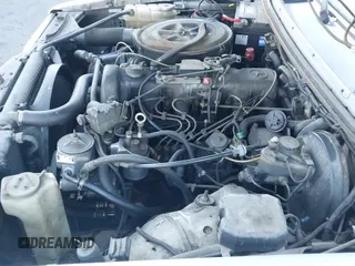 ✅ 1983 Mercedes-Benz 300 D • VIN: WDBAB33A0DB022707 • Lot: 43852141. Listed on IAAI with 275,385 mi. Free auction sales archive from the USA and detailed vehicle history report at DreamBid. Image 12.