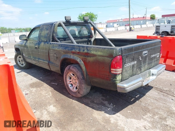 ✅ 2004 Dodge Dakota SLT • VIN: 1D7GL42K64S657235 • Lot: 42121847. Wystawiony na IAAI z przebiegiem 157 557 mil. Bezpłatny archiwum sprzedaży aukcyjnych z USA i szczegółowy raport historii pojazdu na DreamBid. Zdjęcie 3.