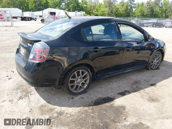 ✅ 2011 Nissan Sentra SE-R • VIN: 3N1BB6AP5BL678804 • Лот: 45005249. Опубліковано раніше на IAAI з пробігом 120 708 миль. Безкоштовний доступ до архіву аукціонних продажів зі США та докладний звіт про історію автомобіля на DreamBid. Зображення 4.