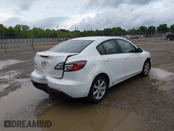 ✅ 2011 Mazda 3 i Touring • VIN: JM1BL1VF8B1371391 • Lot: 45196207. Wystawiony na IAAI z przebiegiem 150 689 mil. Bezpłatny archiwum sprzedaży aukcyjnych z USA i szczegółowy raport historii pojazdu na DreamBid. Zdjęcie 4.