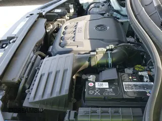 ✅ 2022 Volkswagen Tiguan SEL R-Line • VIN: 3VV4B7AX5NM167234 • Lot: 41833553. Wystawiony na IAAI z przebiegiem 35 469 mil. Bezpłatny archiwum sprzedaży aukcyjnych z USA i szczegółowy raport historii pojazdu na DreamBid. Zdjęcie 19.