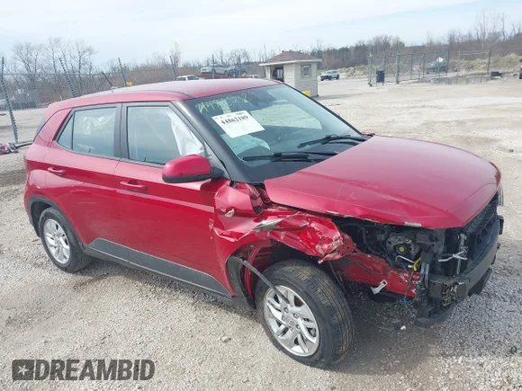 ✅ 2023 Hyundai Venue SE • VIN: KMHRB8A32PU227455 • Lot: 44862189. Wystawiony na IAAI z przebiegiem 38 819 mil. Bezpłatny archiwum sprzedaży aukcyjnych z USA i szczegółowy raport historii pojazdu na DreamBid. Zdjęcie 1.