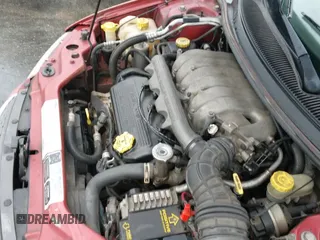 ✅ 1999 Chrysler Cirrus LXi • VIN: 1C3EJ56H4XN540563 • Лот: 42798360. Опубликован ранее на IAAI с пробегом 117 245 миль. Бесплатный доступ к архиву аукционных продаж из США и подробный отчёт об истории автомобиля на DreamBid. Изображение 19.