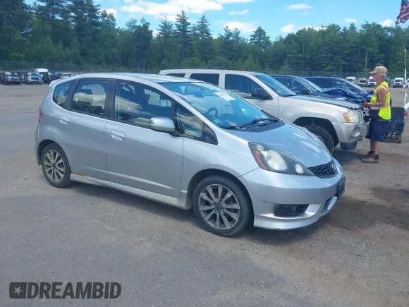 ✅ 2013 Honda Fit Sport • VIN: JHMGE8G5XDC041206 • Lot: 45389610. Listed on IAAI with 191,787 mi. Free auction sales archive from the USA and detailed vehicle history report at DreamBid. Image 1.