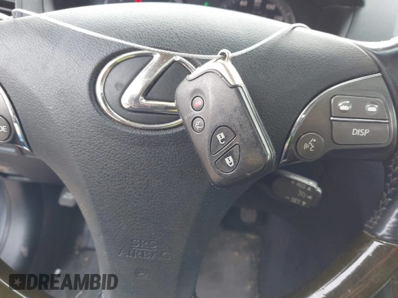 ✅ 2010 Lexus ES 330 • VIN: JTHBK1EG0A2396014 • Lot: 44406087. Wystawiony na IAAI z przebiegiem 250 968 mil. Bezpłatny archiwum sprzedaży aukcyjnych z USA i szczegółowy raport historii pojazdu na DreamBid. Zdjęcie 11.
