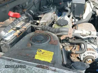 ✅ 1999 Toyota RAV4 • VIN: JT3HP10V2X7117228 • Lot: 42733233. Wystawiony na IAAI z przebiegiem 323 406 mil. Bezpłatny archiwum sprzedaży aukcyjnych z USA i szczegółowy raport historii pojazdu na DreamBid. Zdjęcie 12.