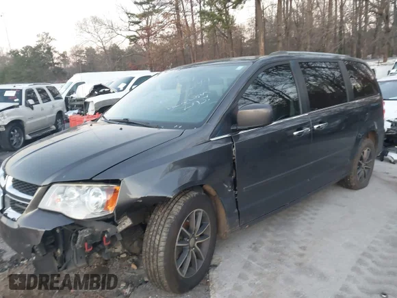 ✅ 2017 Dodge Grand Caravan SXT • VIN: 2C4RDGCGXHR573471 • Lot: 43883147. Listed on IAAI with 158,172 mi. Free auction sales archive from the USA and detailed vehicle history report at DreamBid. Image 17.