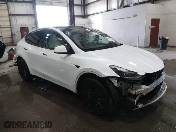 ✅ 2023 Tesla Model Y Long Range • VIN: 7SAYGDEE4PA174126 • Лот: 45079188. Опубліковано раніше на IAAI з пробігом Не вказано. Безкоштовний доступ до архіву аукціонних продажів зі США та докладний звіт про історію автомобіля на DreamBid. Зображення 1.