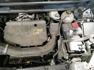 ✅ 2020 GMC Acadia SLE • VIN: 1GKKNRL48LZ212551 • Lot: 70285485. Listed on Copart with 89,179 mi. Free auction sales archive from the USA and detailed vehicle history report at DreamBid. Image 16.