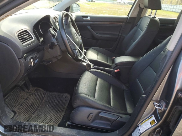 ✅ 2014 Volkswagen Jetta TDI w/Sunroof • VIN: 3VWPL7AJ3EM622485 • Lot: 50953776. Wystawiony na Copart z przebiegiem 160 754 mil. Bezpłatny archiwum sprzedaży aukcyjnych z USA i szczegółowy raport historii pojazdu na DreamBid. Zdjęcie 7.