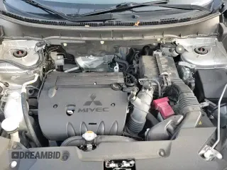 ✅ 2020 Mitsubishi Outlander SE • VIN: JA4AP4AU9LU022725 • Lot: 80814025. Wystawiony na Copart z przebiegiem 76 275 mil. Bezpłatny archiwum sprzedaży aukcyjnych z USA i szczegółowy raport historii pojazdu na DreamBid. Zdjęcie 15.