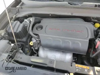 ✅ 2017 Jeep Renegade Sport • VIN: ZACCJAAB9HPE89634 • Lot: 81821035. Listed on Copart with 95,561 mi. Free auction sales archive from the USA and detailed vehicle history report at DreamBid. Image 15.