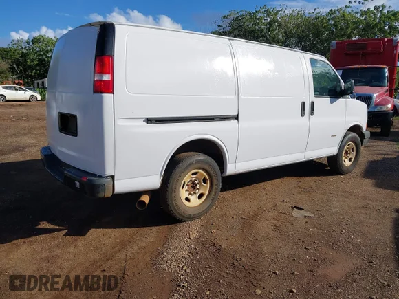 ✅ 2018 Chevrolet Express 2500 • VIN: 1GCWGAF18J1339564 • Lot: 43241295. Wystawiony na IAAI z przebiegiem Nie podano. Bezpłatny archiwum sprzedaży aukcyjnych z USA i szczegółowy raport historii pojazdu na DreamBid. Zdjęcie 4.