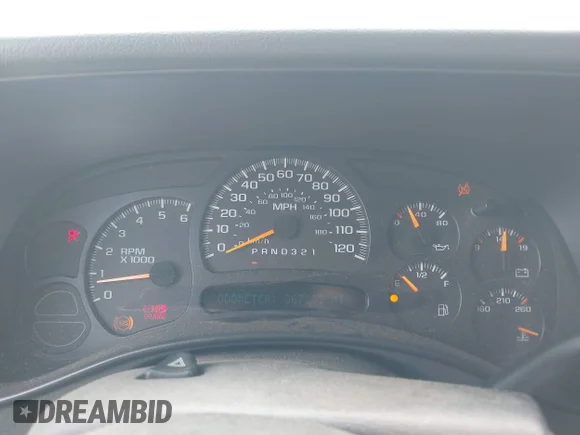 ✅ 2006 Chevrolet Suburban LS • VIN: 3GNFK16ZX6G211797 • Lot: 42447812. Listed on IAAI with 367,303 mi. Free auction sales archive from the USA and detailed vehicle history report at DreamBid. Image 7.
