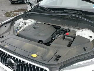 ✅ 2020 Volvo XC90 Momentum • VIN: YV4102PK9L1614676 • Lot: 42345929. Wystawiony na IAAI z przebiegiem 32 294 mil. Bezpłatny archiwum sprzedaży aukcyjnych z USA i szczegółowy raport historii pojazdu na DreamBid. Zdjęcie 19.